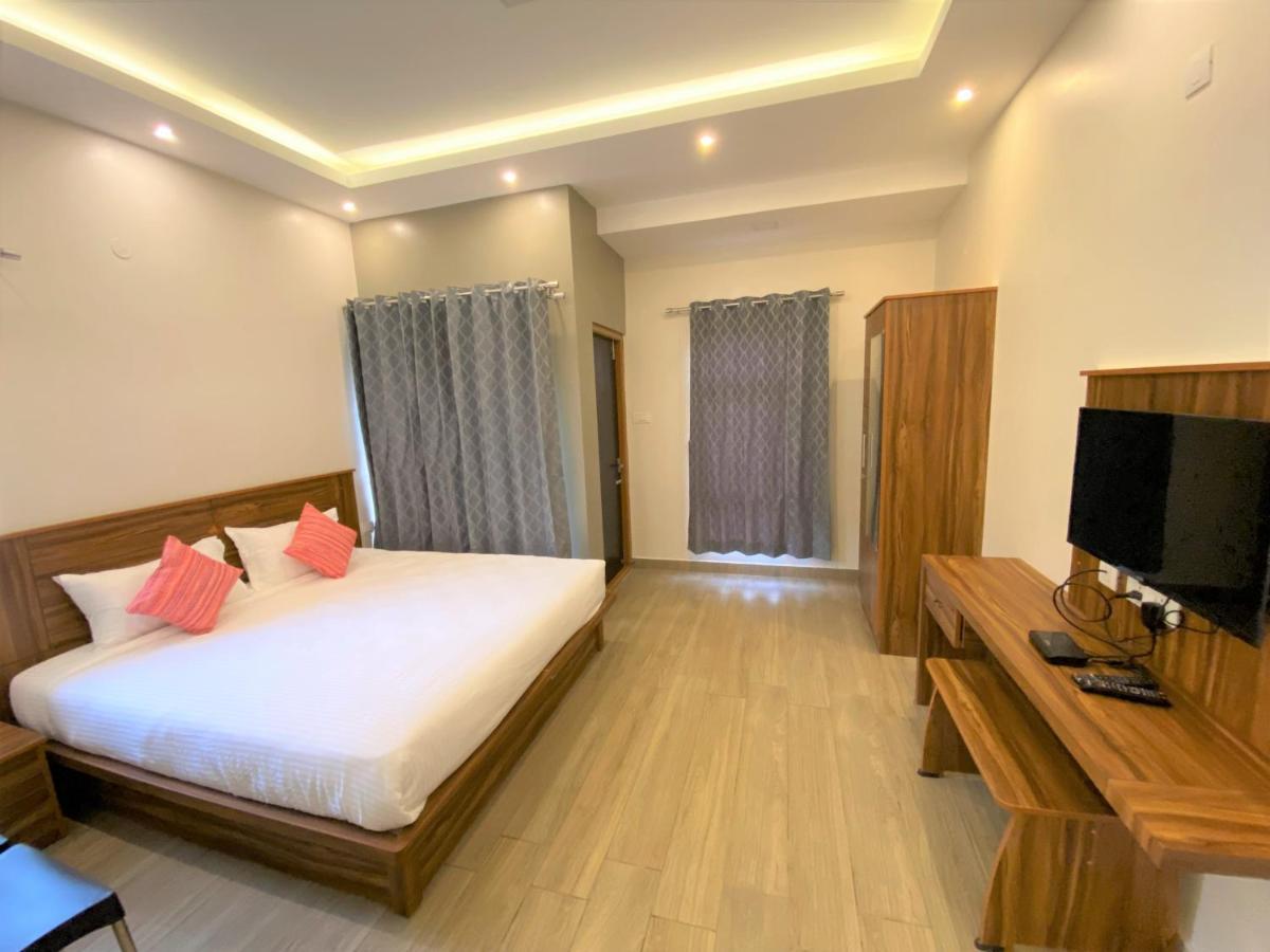 Avalon Stays Ooty Bagian luar foto